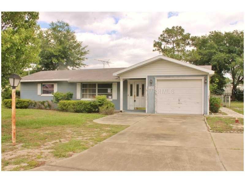 31818 Blanton Lane Tavares, FL 32778 - Photo 1 of 1 Exterior Front
