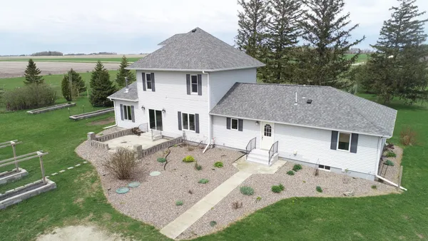 $549,900 | 27017 Dodge Mower Road, Sargeant, MN 55973