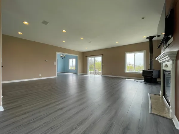 $549,900 | 27017 Dodge Mower Road, Sargeant, MN 55973
