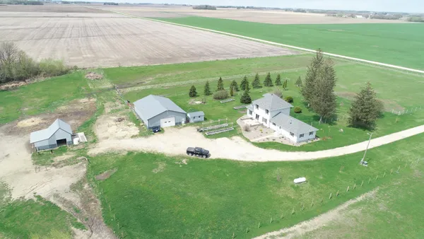 $549,900 | 27017 Dodge Mower Road, Sargeant, MN 55973