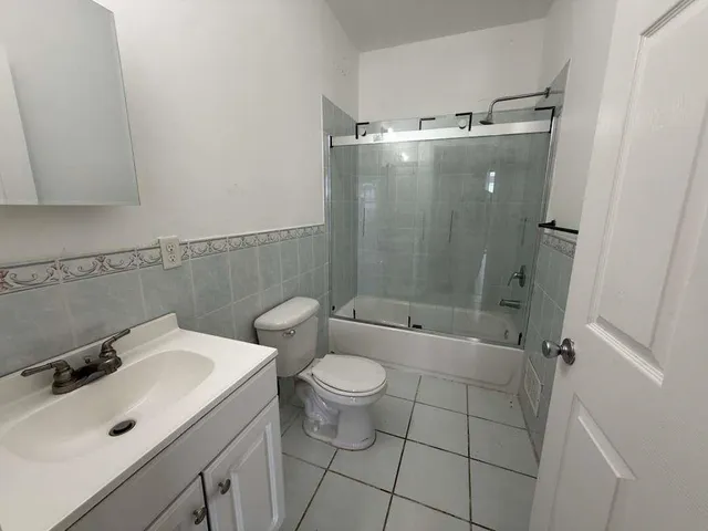 $3,500 | 33 Nelson Avenue, Jersey City, NJ 07307