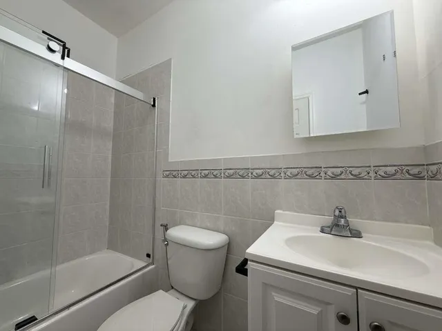 $3,500 | 33 Nelson Avenue, Jersey City, NJ 07307