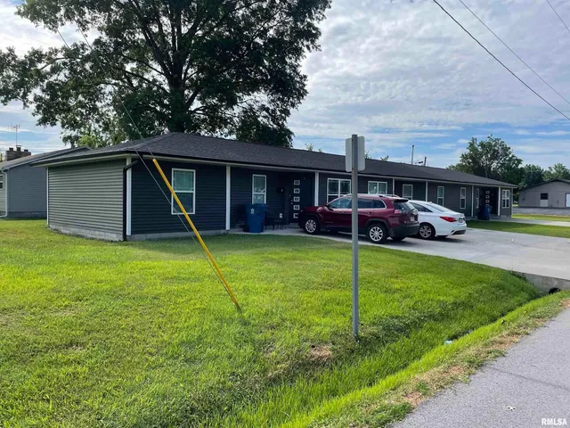 $350,000 | 1205 North Otis Street, Unit AC, Marion, IL 62959