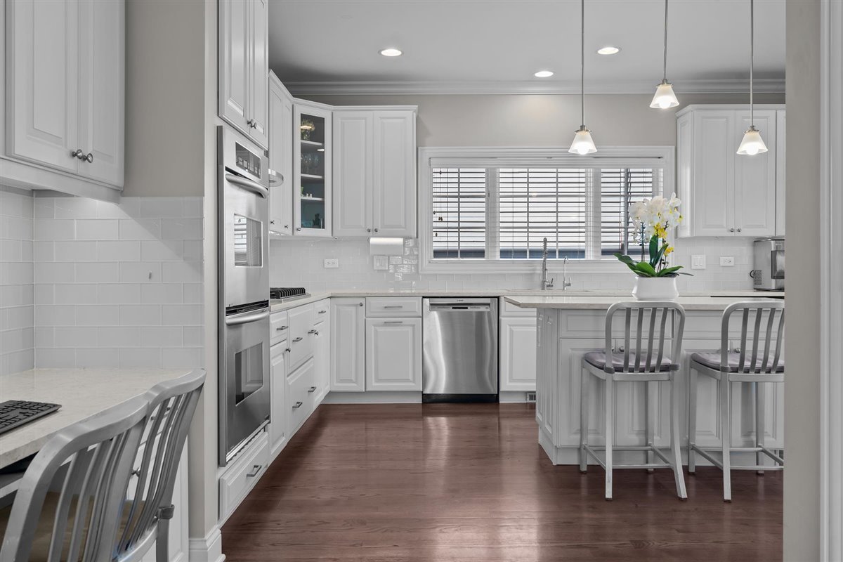 535 Ridge Road Highland Park, IL 60035 - Photo 6 of 28