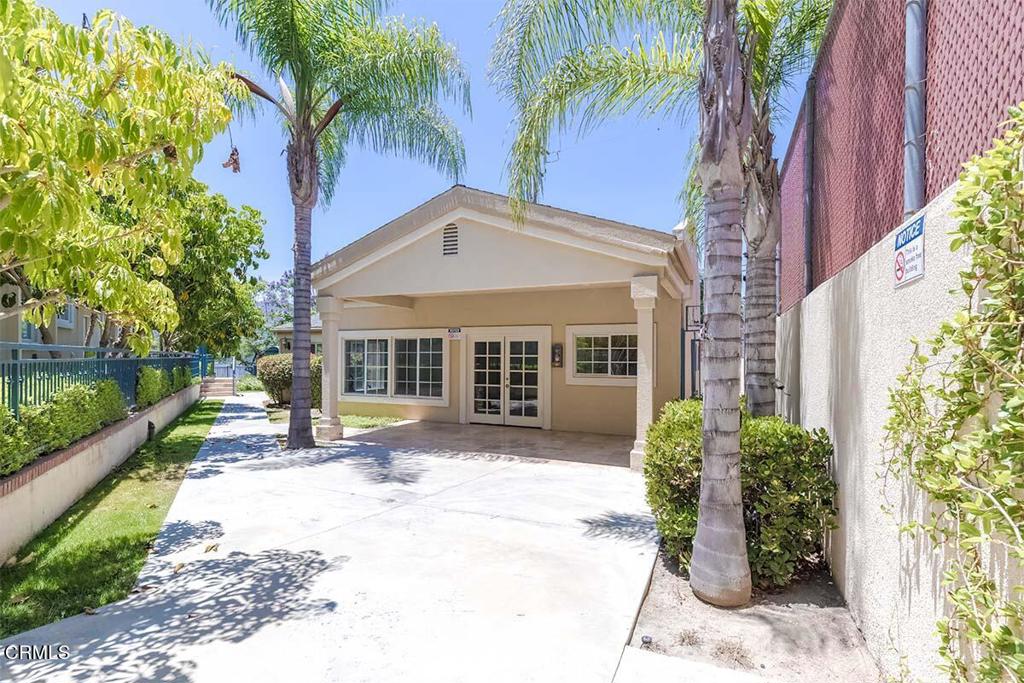 4516 Ramsdell Avenue, Unit 103 La Crescenta, CA 91214 - Photo 21 of 22 4516 Ramsdell Ave. La Cresenta-31