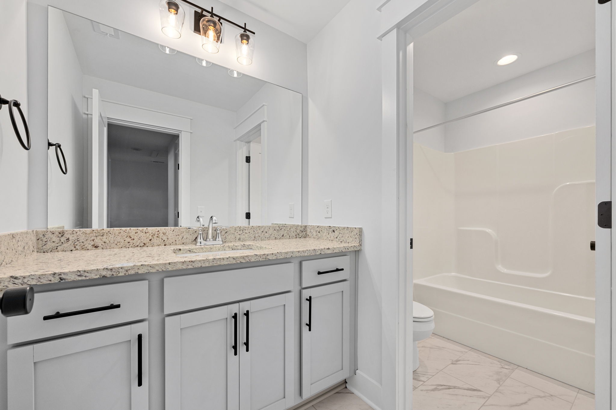 609 Lee Street, Unit B3 Murfreesboro, TN 37130 - Photo 29 of 36