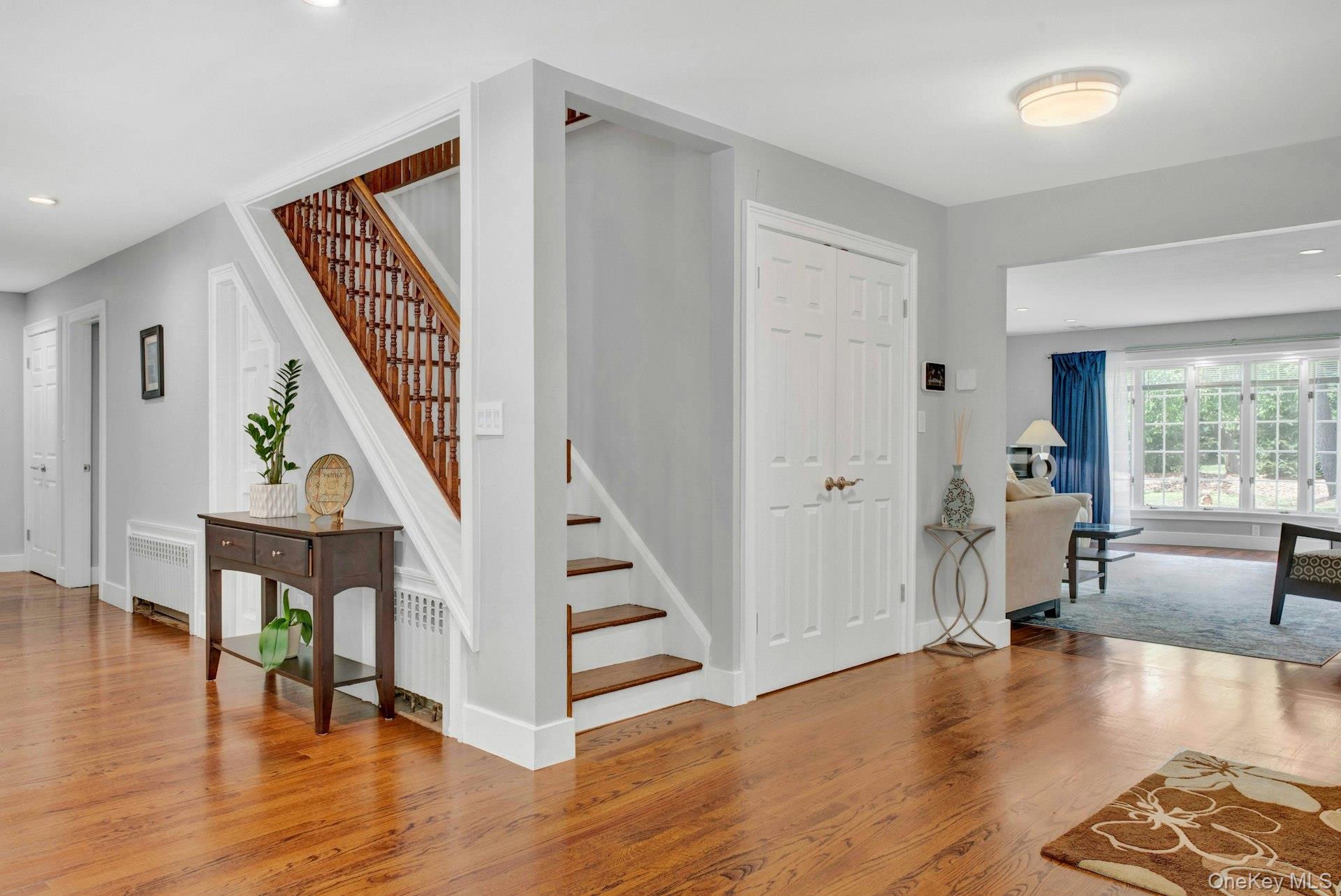459 Haverstraw Road Suffern, NY 10901 - Photo 5 of 47