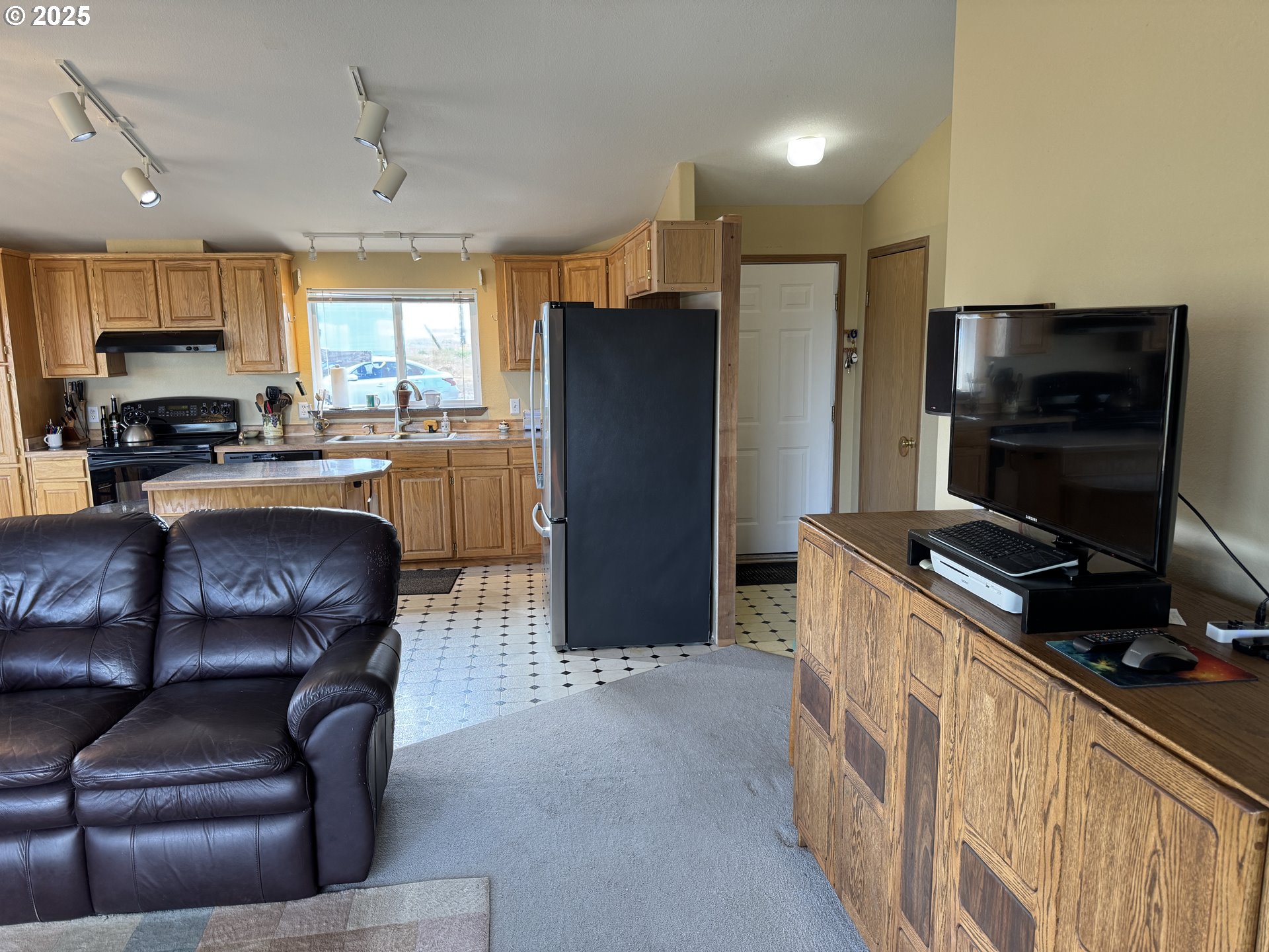 708 Dooley Road Centerville, WA 98613 - Photo 15 of 44 Gallery Image 15