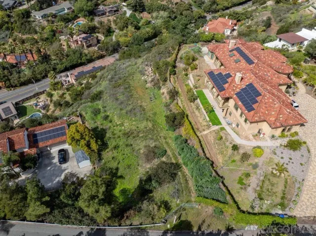 $490,000 | 9570 Alto Drive, La Mesa, CA 91941