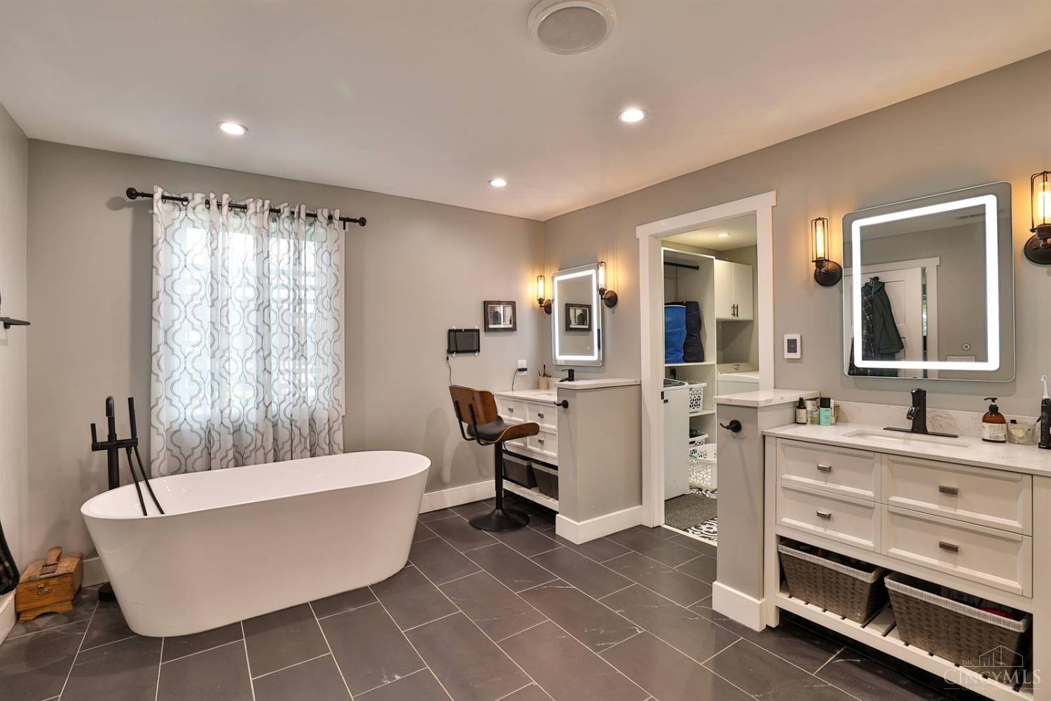 7595 Shawnee Run Road Cincinnati, OH 45243 - Photo 26 of 53