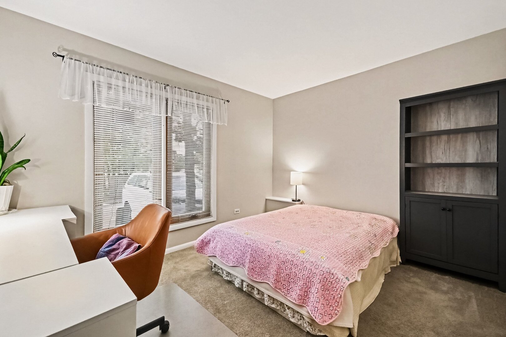 1815 Oakton Street, Unit 1A Park Ridge, IL 60068 - Photo 7 of 21 Gallery Image 7