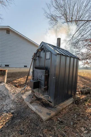 $287,500 | 21092 Hwy P, Vichy, MO 65580