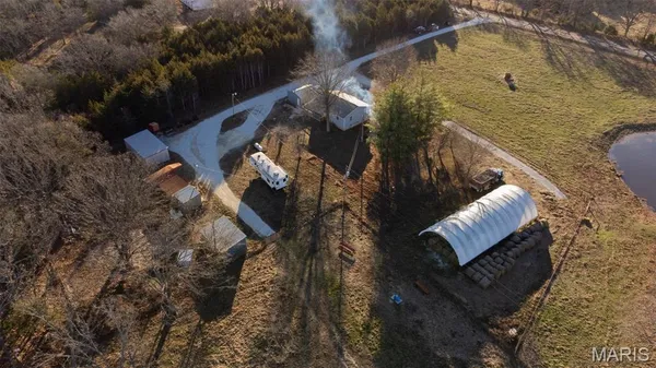 $287,500 | 21092 Hwy P, Vichy, MO 65580