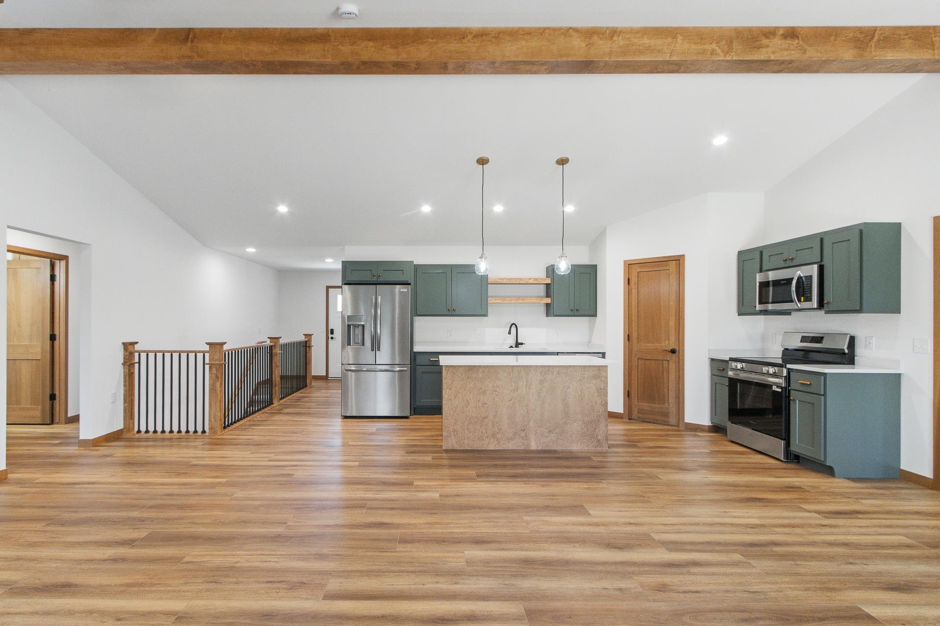 322 Roosevelt Street Baraboo, WI 53913 - Photo 9 of 31