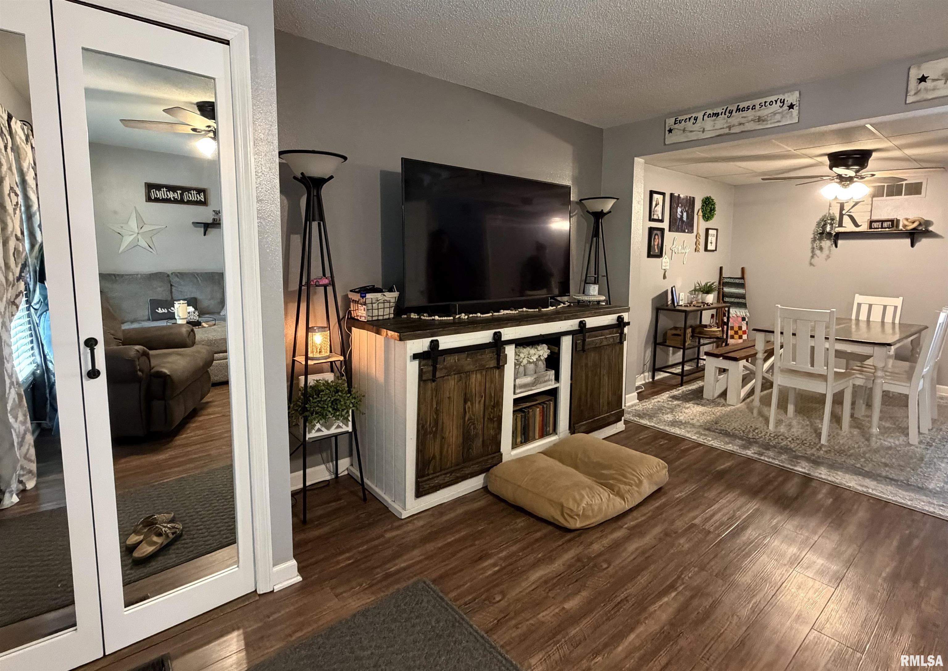 130 Richmond Road Macomb, IL 61455 - Photo 4 of 20