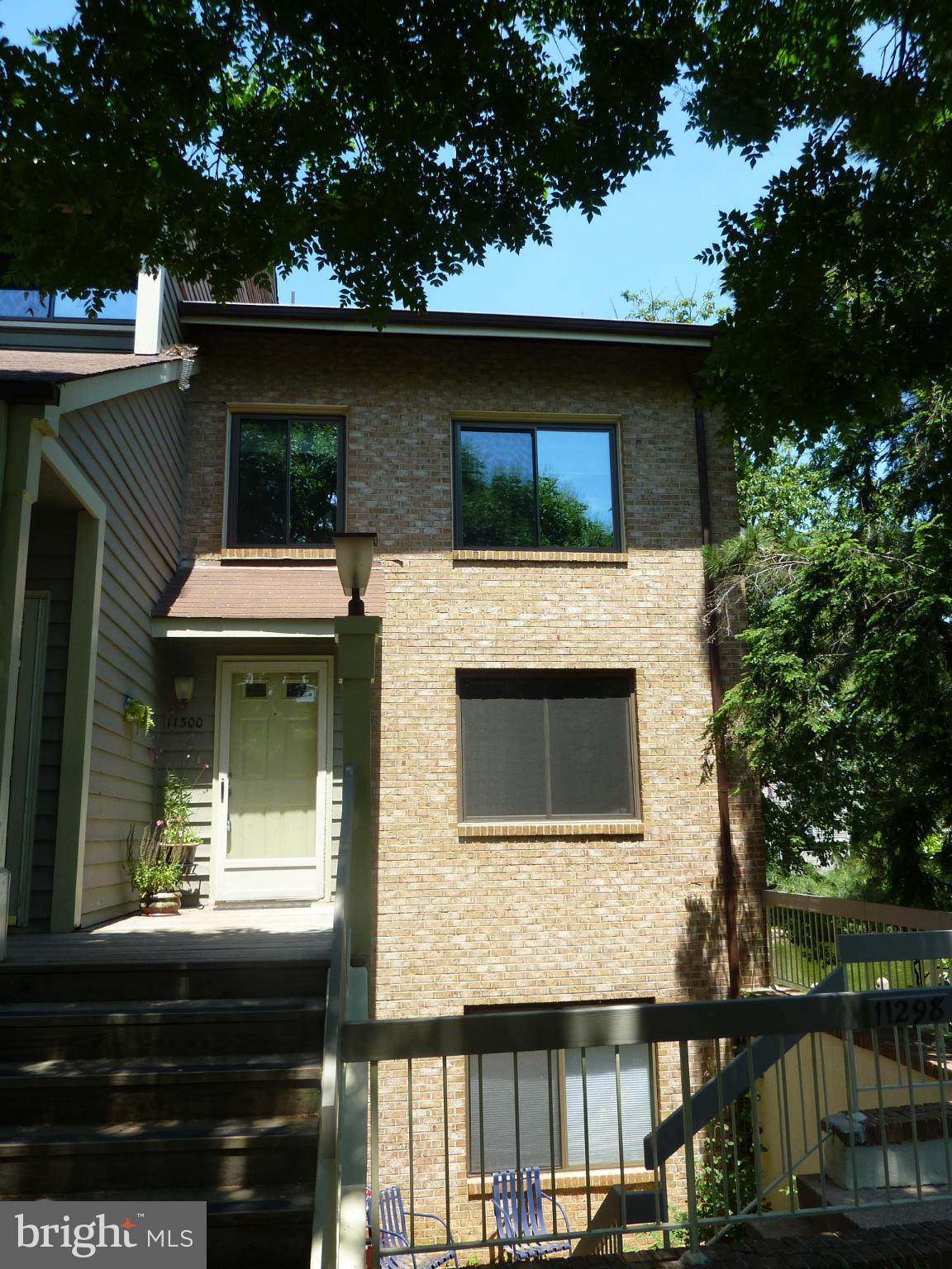 11300 Harbor Court, Unit 113 Reston, VA 20191 - Photo 2 of 26 Exterior (Front)