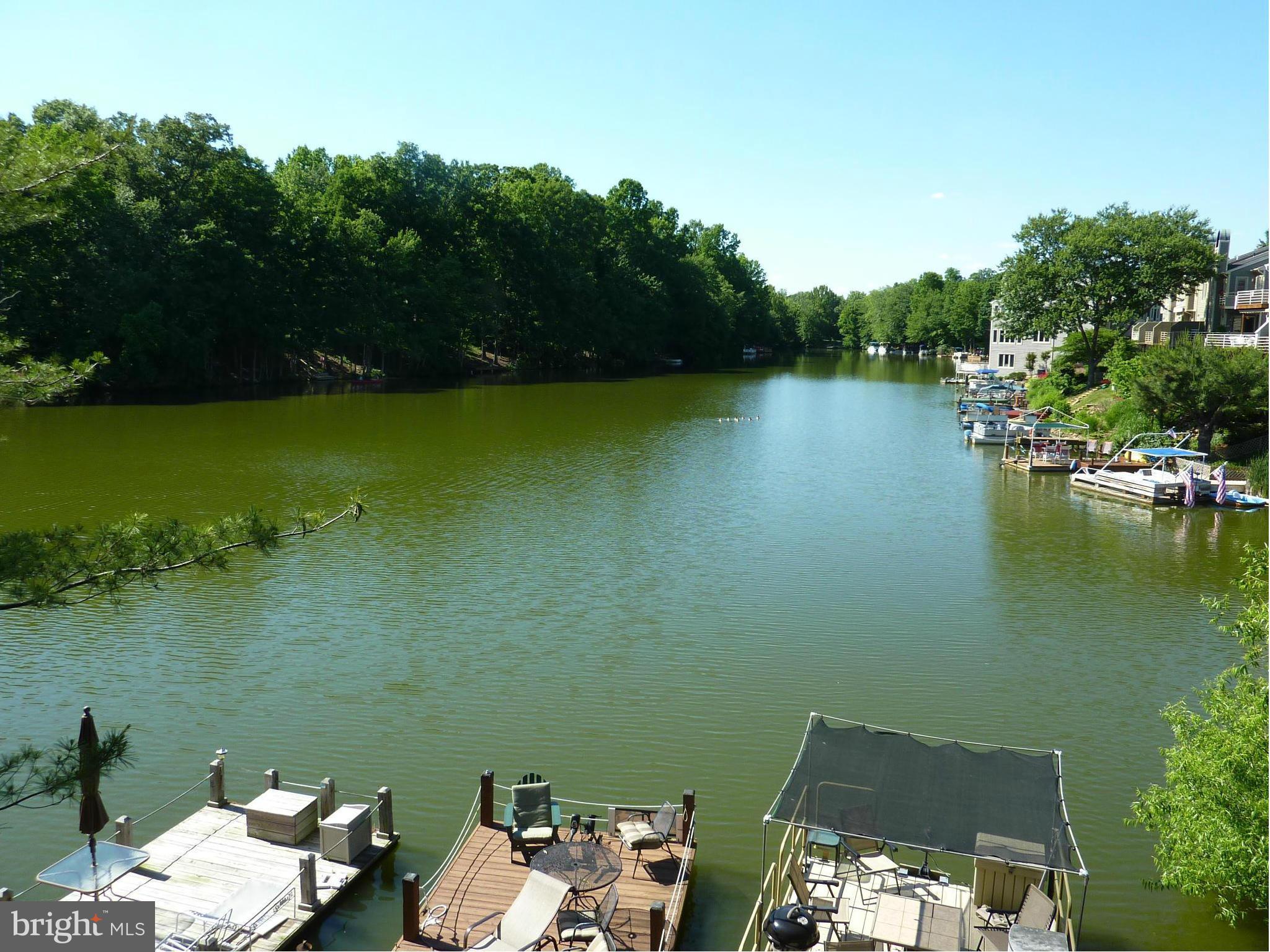 11300 Harbor Court, Unit 113 Reston, VA 20191 - Photo 26 of 26 Community dock