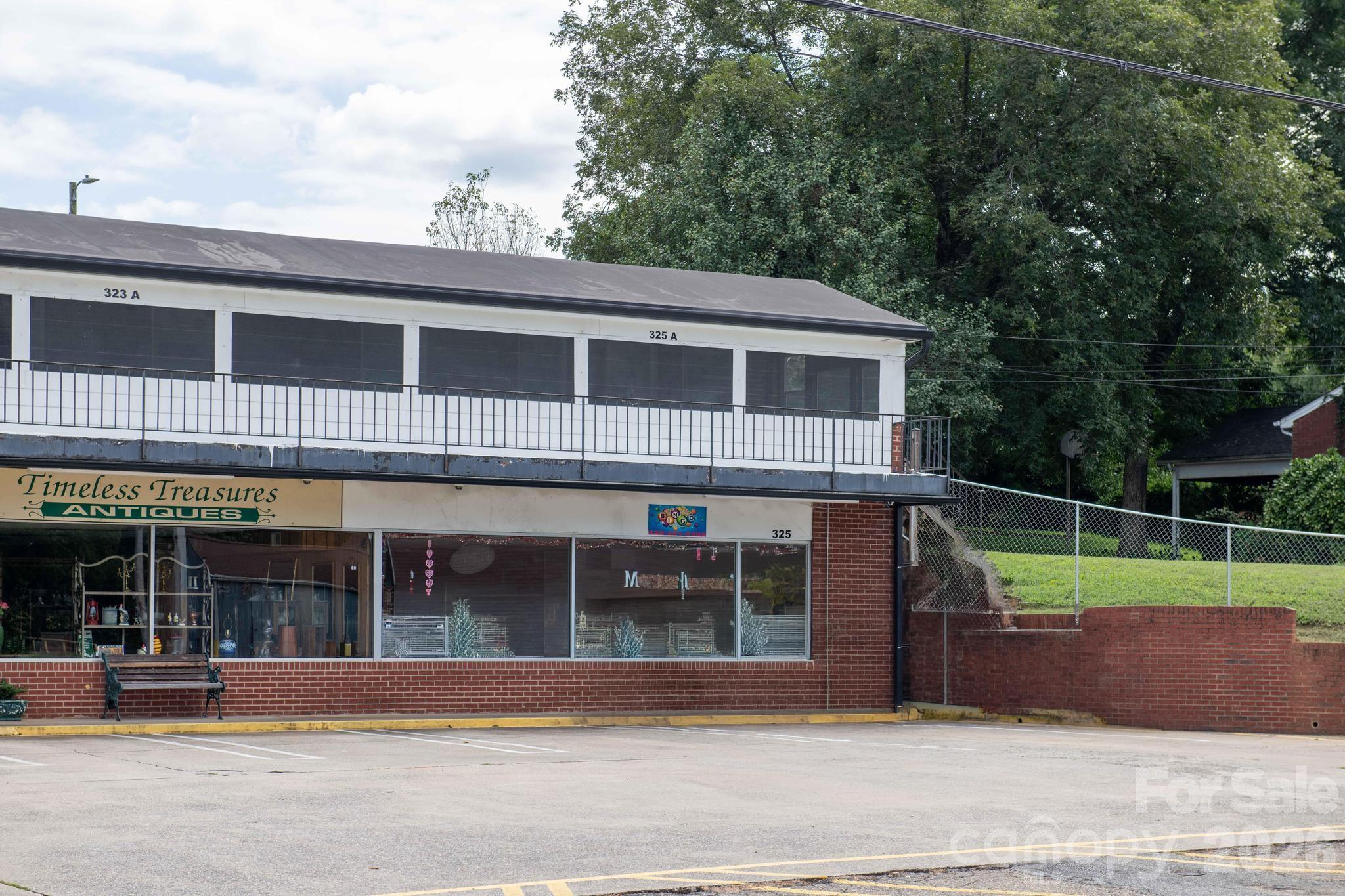 319 Connelly Springs Road Lenoir, NC 28645 - Photo 13 of 41 Gallery Image 13