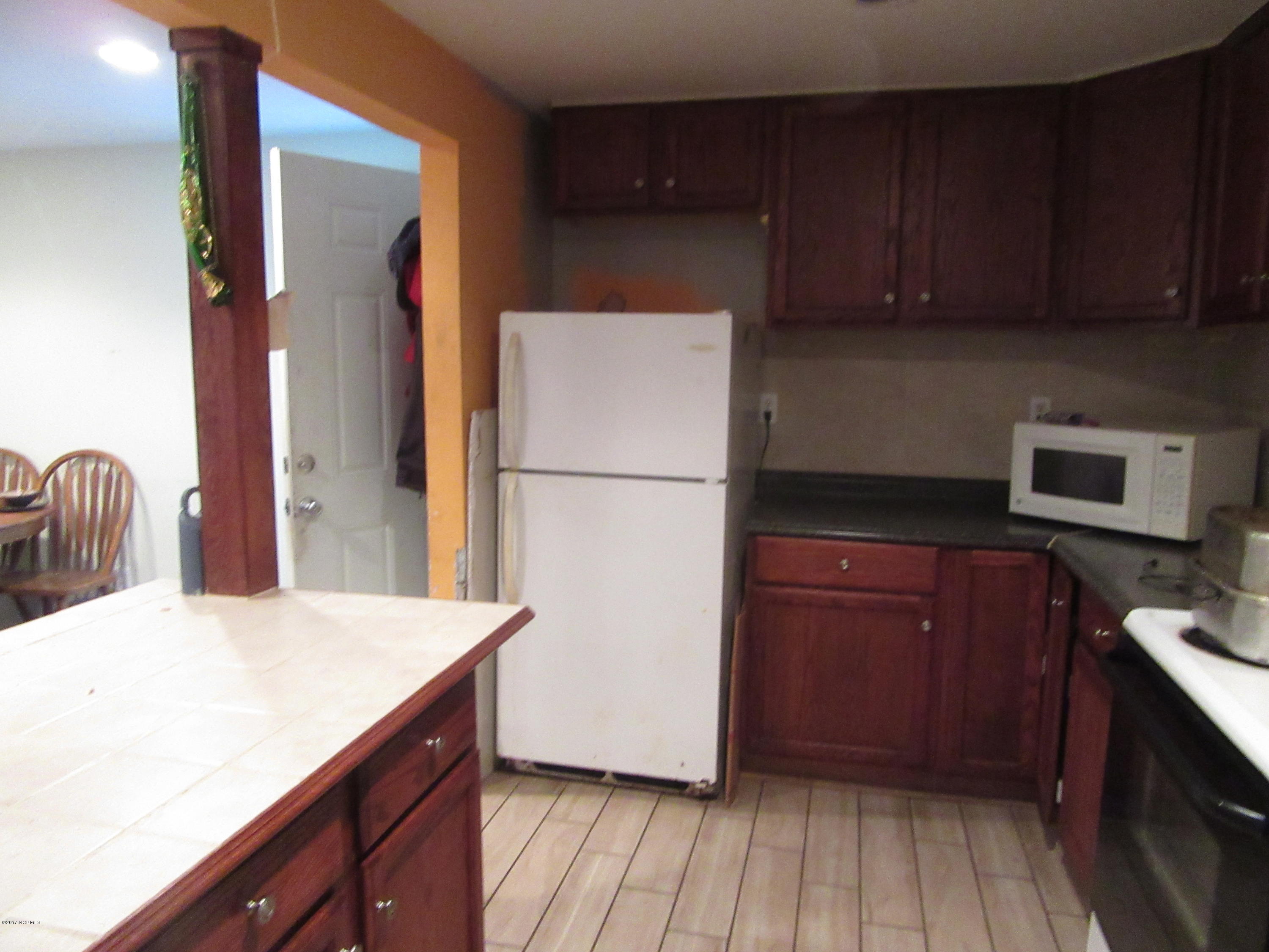 403 North Outerbridge Road Robersonville, NC 27871 - Photo 5 of 7 12 KITCHEN