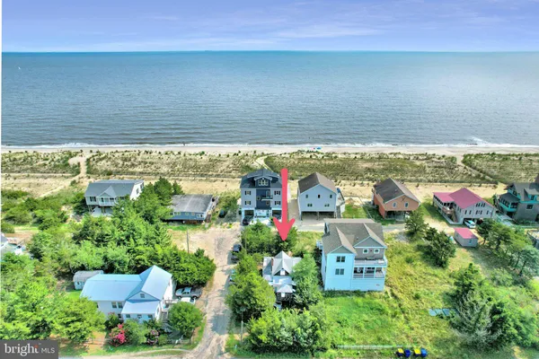 $370,000 | 402 South Bayshore Drive, Milton, DE 19968
