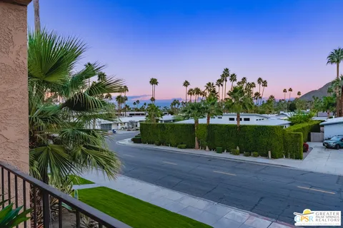 $729,000 | 2727 South Sierra Madre, Unit 3, Palm Springs, CA 92264