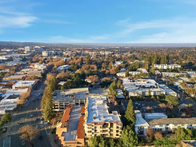 $795,000 | 1201-1201 Alta Vista Court, Unit 203, Walnut Creek, CA 94596