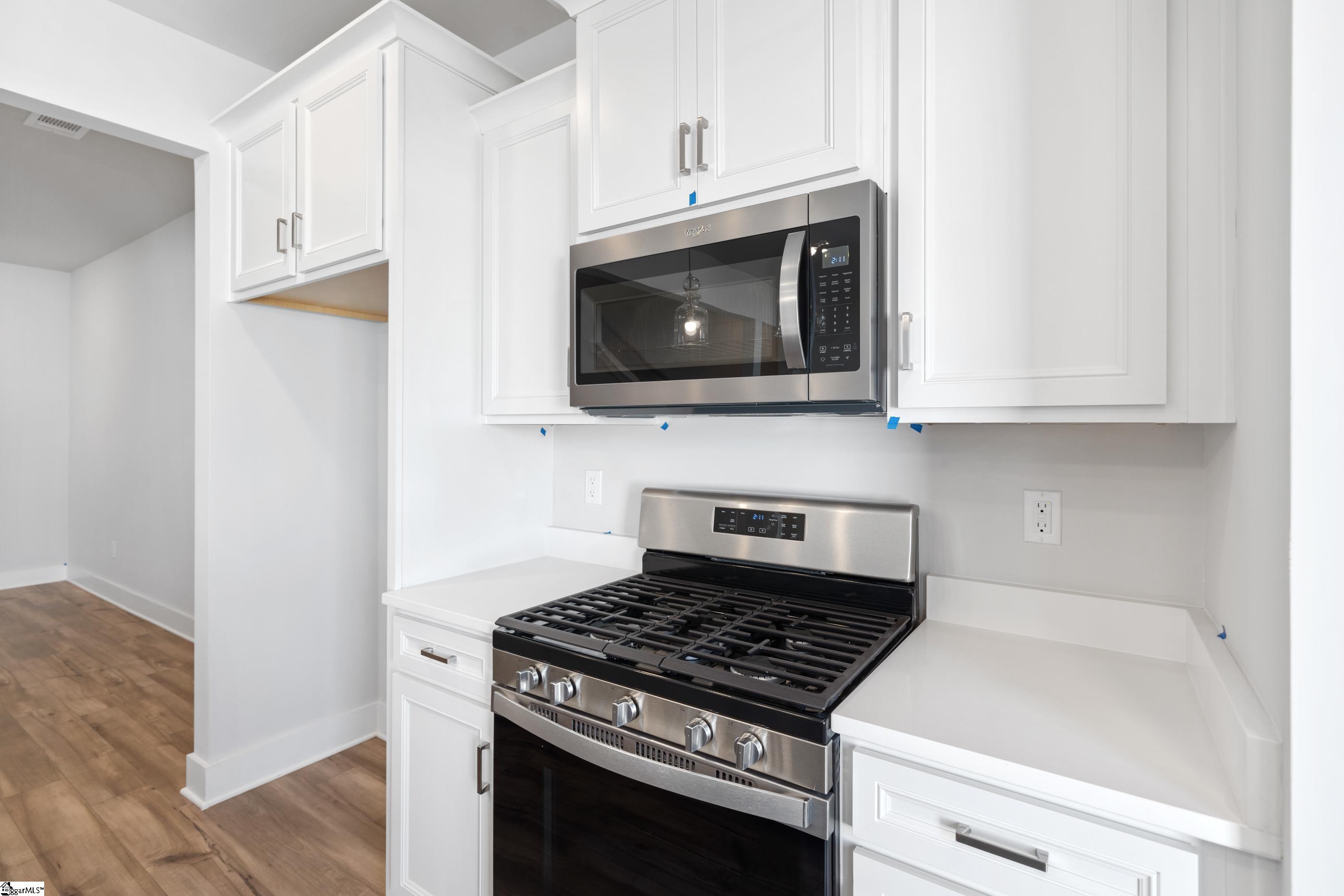 407 Hazelcote Road Greenville, SC 29611 - Photo 15 of 29