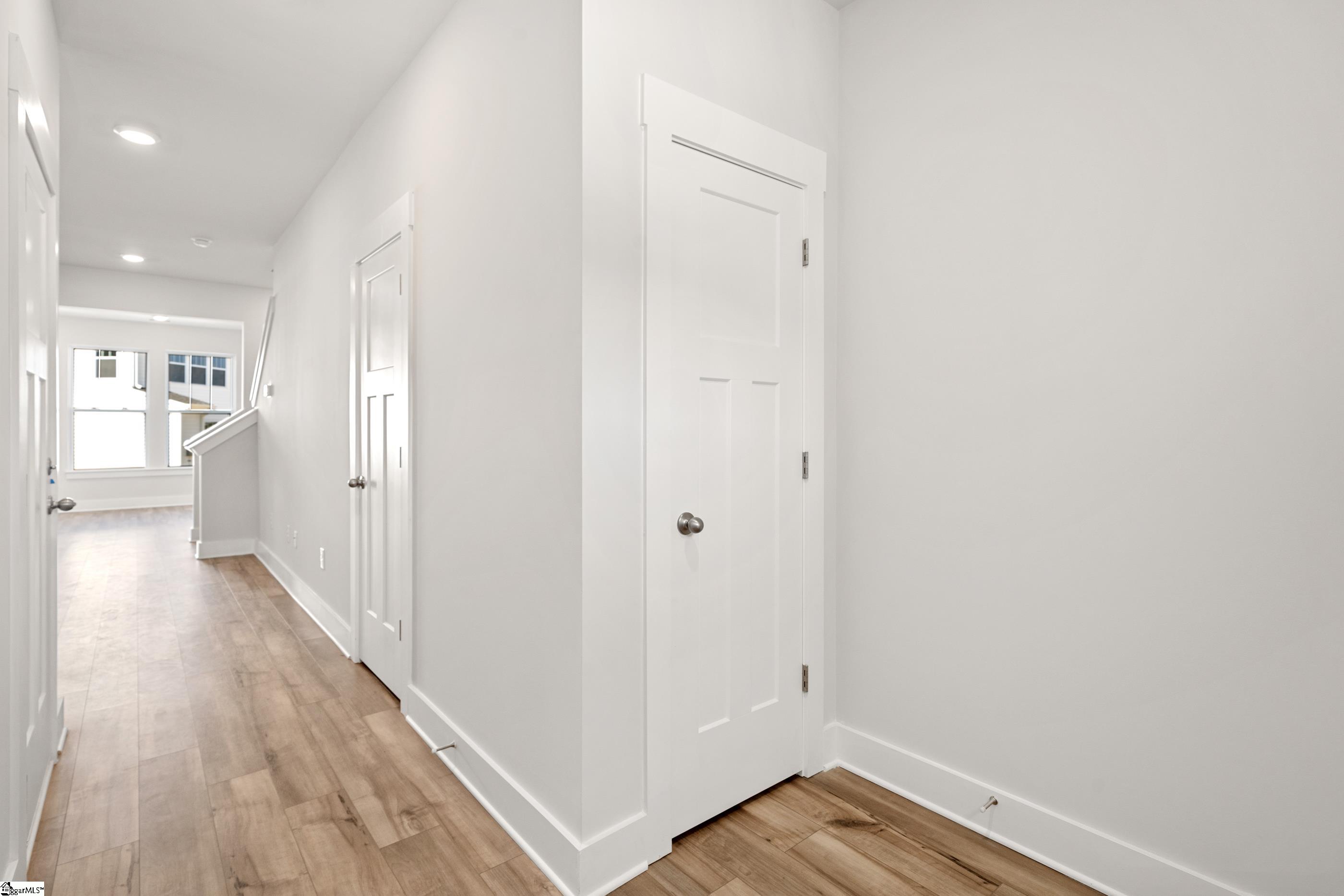 407 Hazelcote Road Greenville, SC 29611 - Photo 9 of 29