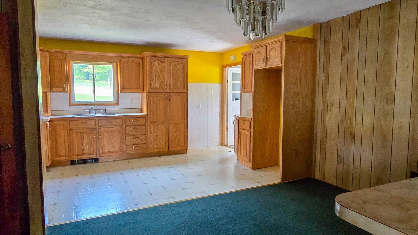 413 Zurn Road Sayre, PA 18840 - Photo 3 of 18