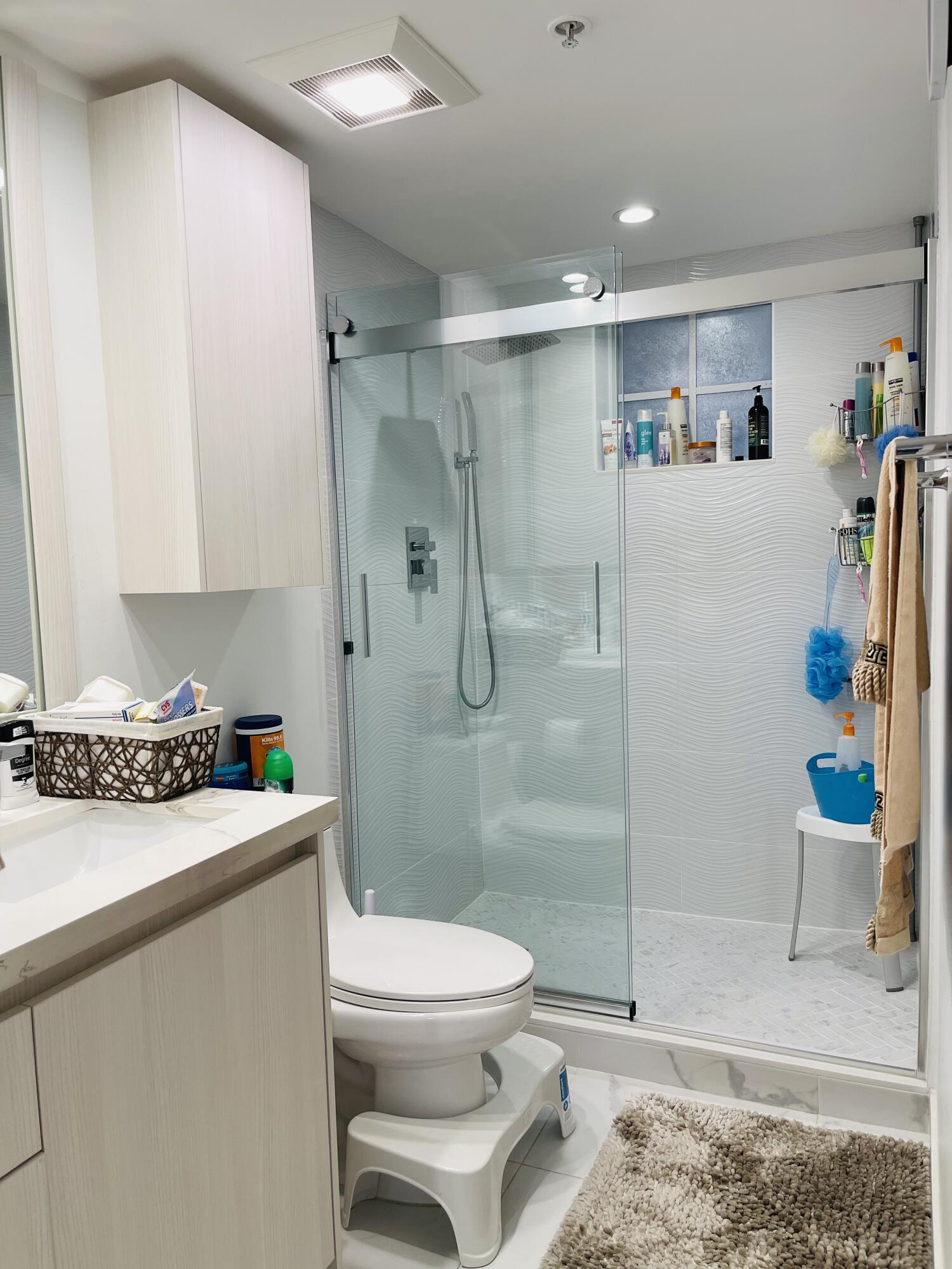 17145 North Bay Road, Unit 4103 Sunny Isles Beach, FL 33160 - Photo 18 of 34 q