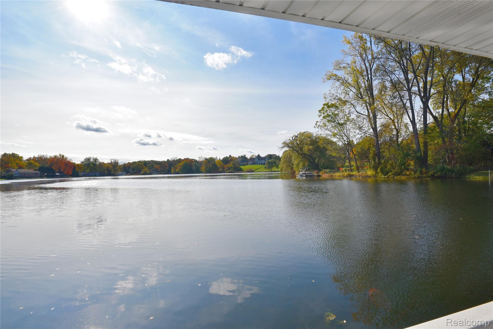 6845 Halyard Road Bloomfield Hills, MI 48301 - Photo 29 of 32 Neighborhood Beach Association_5.JPG