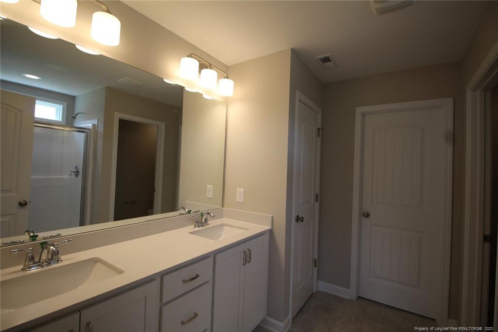 6846 Running Fox Road Hope Mills, NC 28348 - Photo 14 of 21 Photo 14