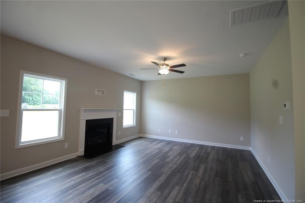 6846 Running Fox Road Hope Mills, NC 28348 - Photo 5 of 21 Photo 5