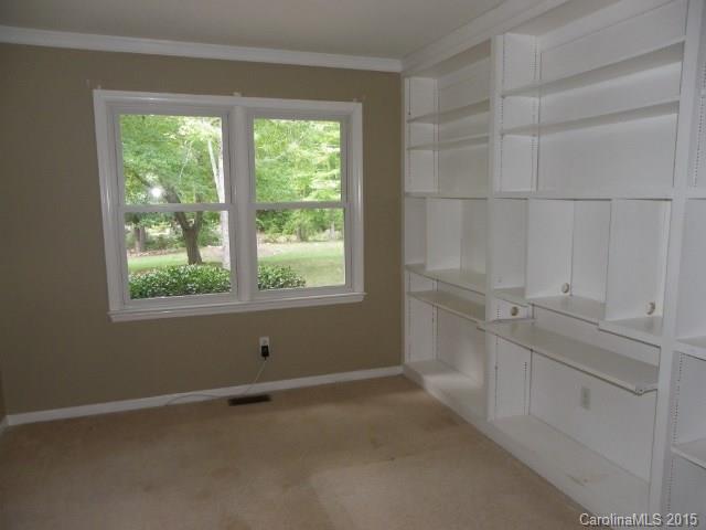 778 Stateline Road Clover, SC 29710 - Photo 4 of 8 Gallery Image 4