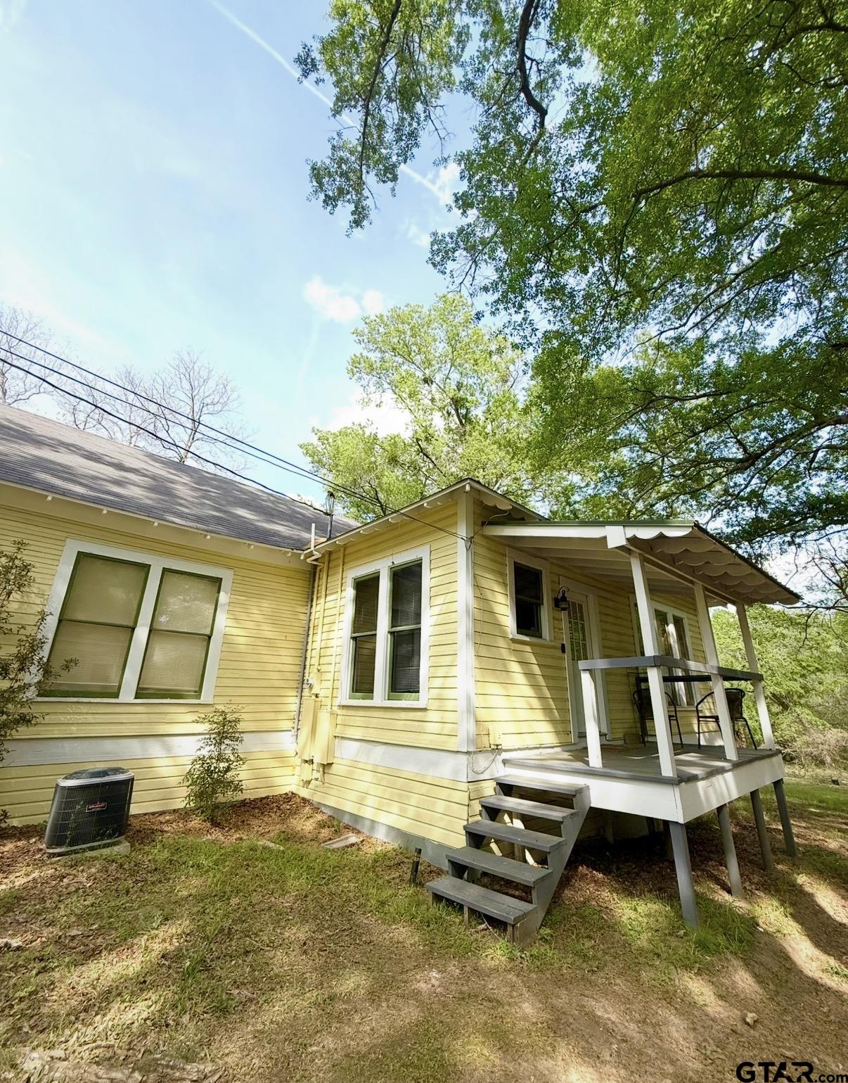 202 Graham Street Mineola, TX 75773 - Photo 3 of 28