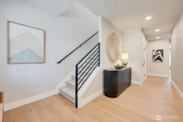 $869,950 | 20908 99th Place South, Kent, WA 98031