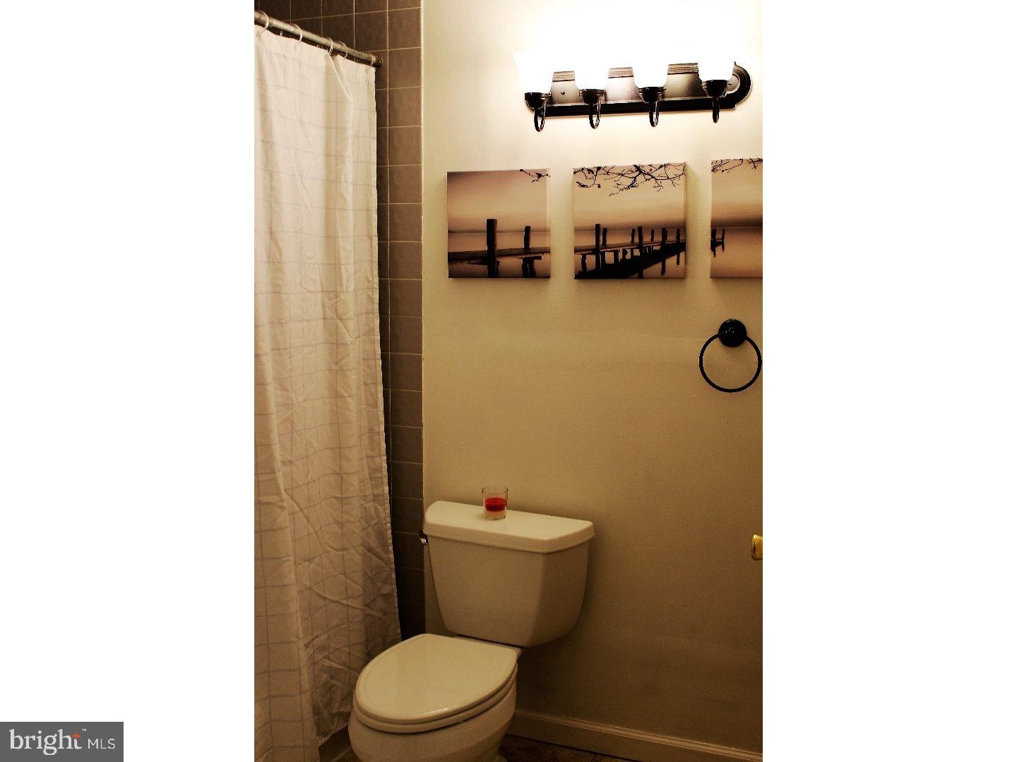 47 Rustleaf Lane Levittown, PA 19055 - Photo 11 of 20 Gallery Image 11