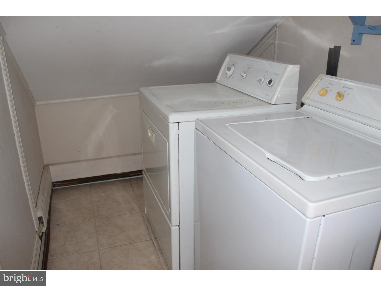 47 Rustleaf Lane Levittown, PA 19055 - Photo 18 of 20 Gallery Image 18