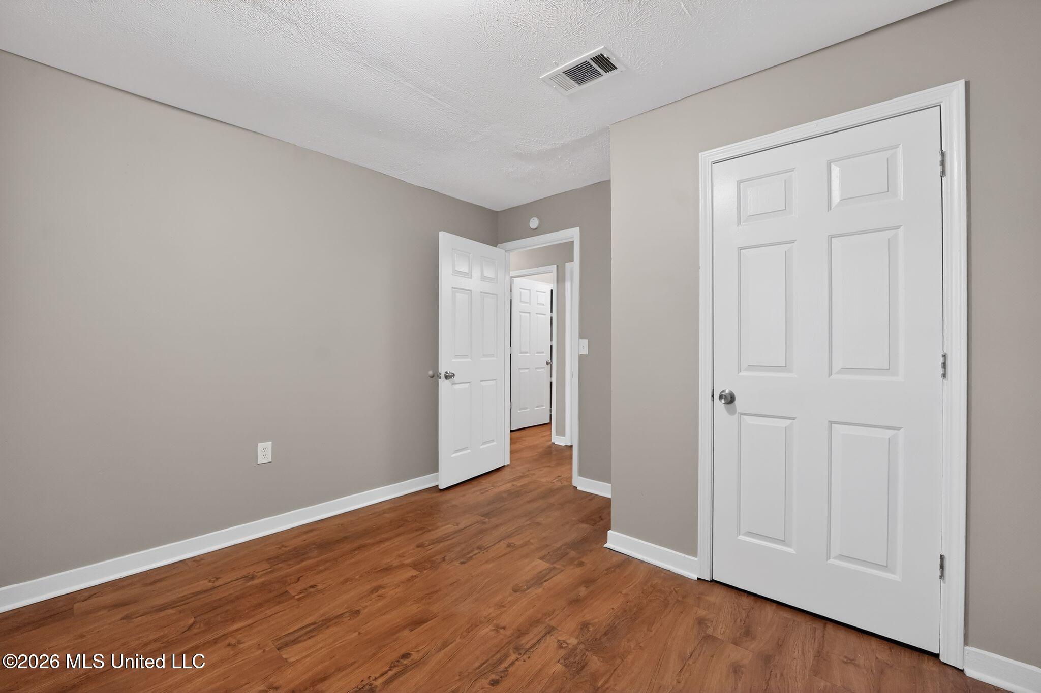 4090 Puckett Road Jackson, MS 39212 - Photo 29 of 38 29_4090_Puckett_Rd_Jackson_MS_39212-Bedr