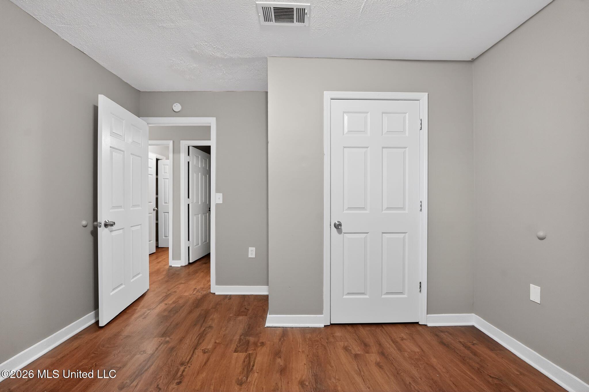 4090 Puckett Road Jackson, MS 39212 - Photo 33 of 38 33_4090_Puckett_Rd_Jackson_MS_39212-Bedr