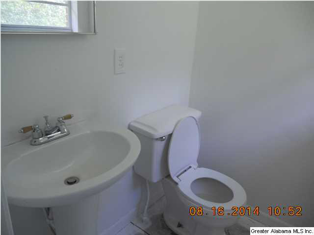 200 Davis Street Piedmont, AL 36272 - Photo 5 of 6