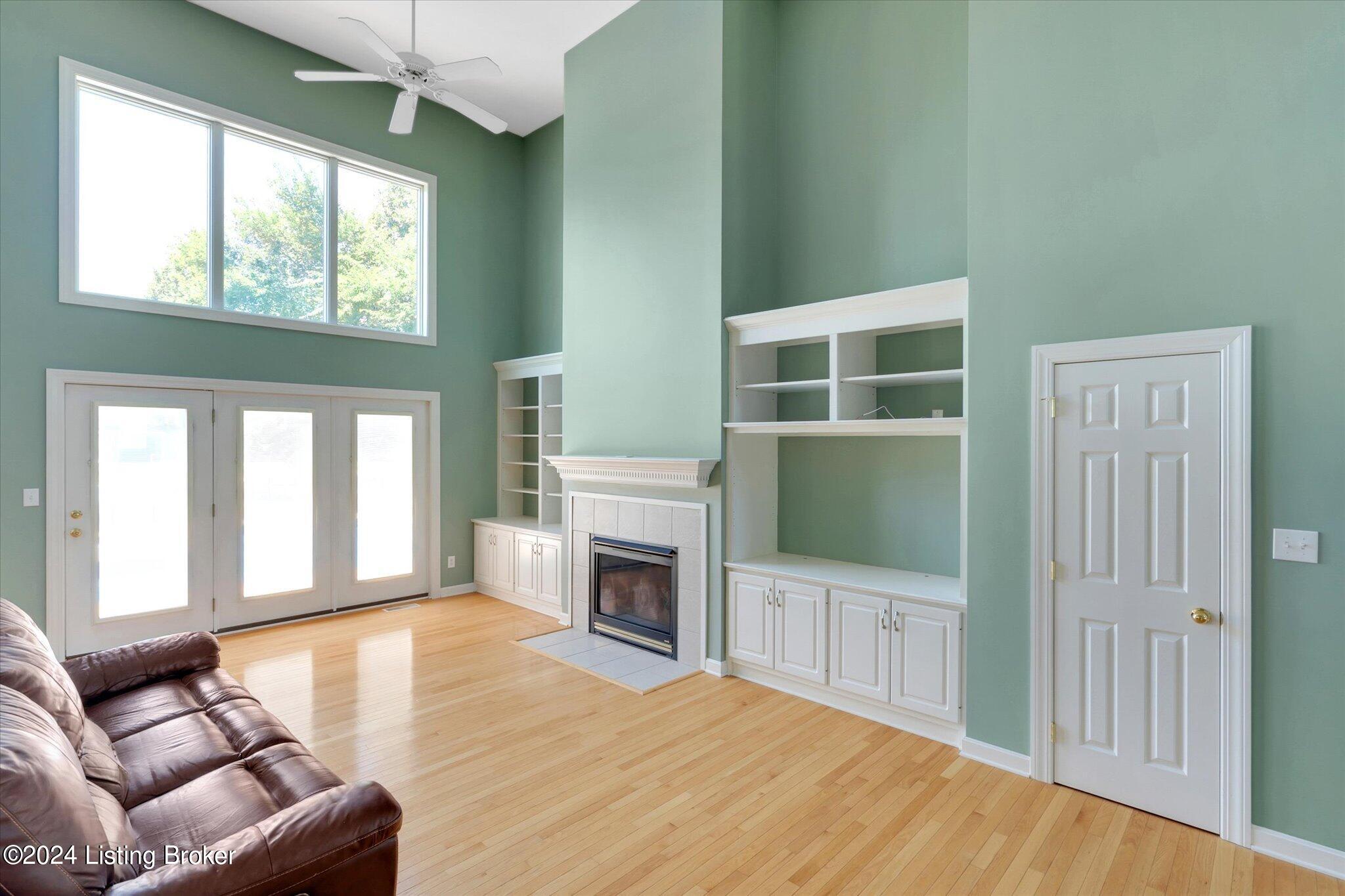 12700 Razor Branch Court Louisville, KY 40299 - Photo 10 of 61 09-09-_DSC7287