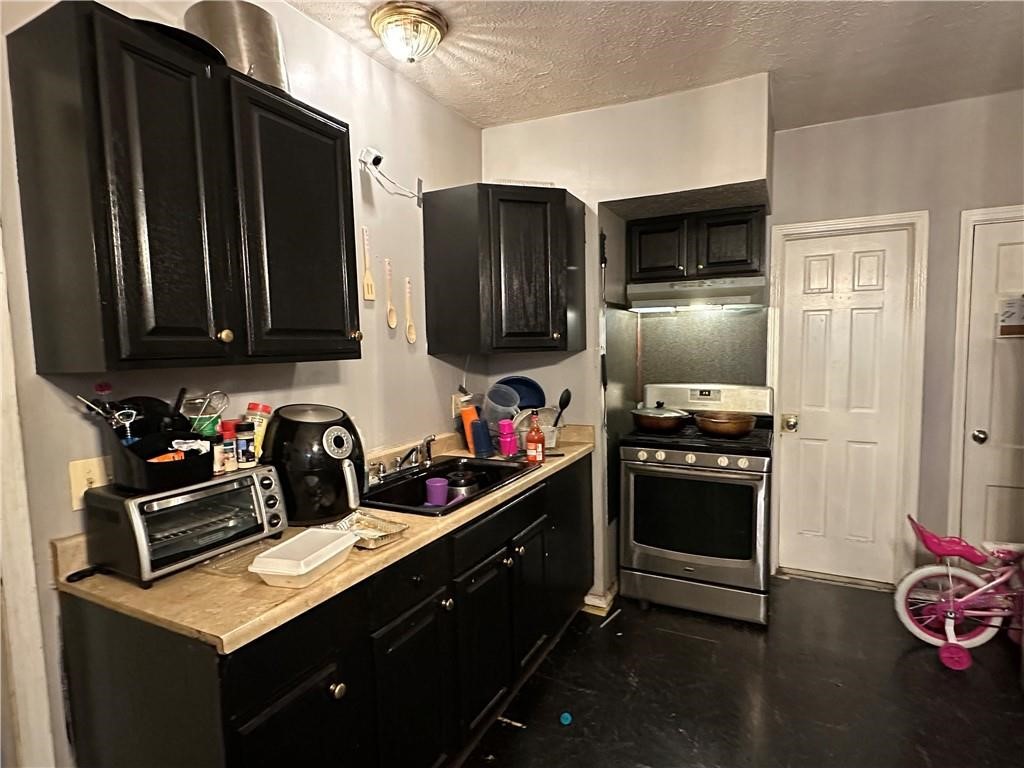 501 Child Street Rochester, NY 14606 - Photo 4 of 9