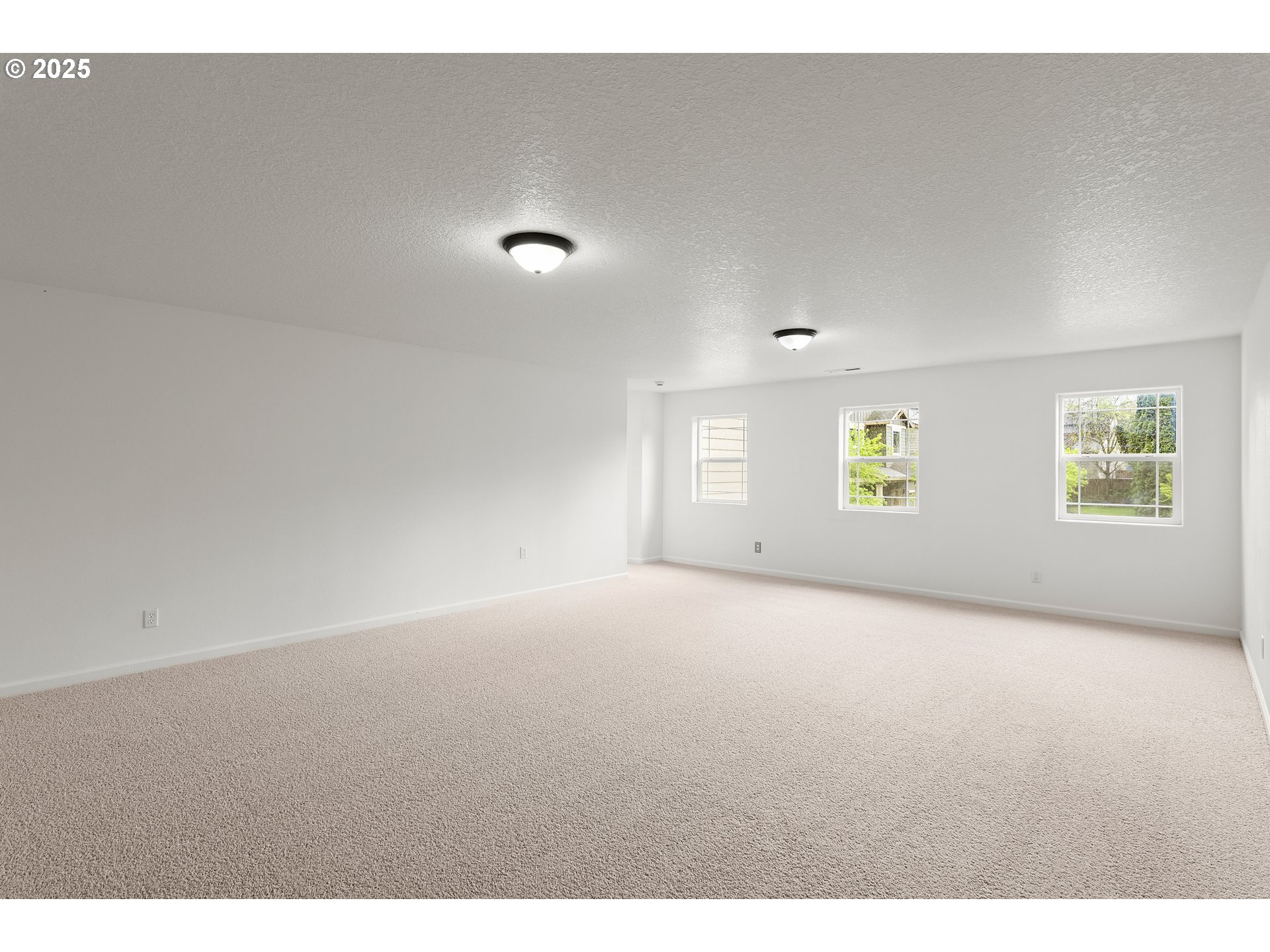 1971 Southwest 19th Terrace Gresham, OR 97080 - Photo 24 of 31 a view of an empty room with a window