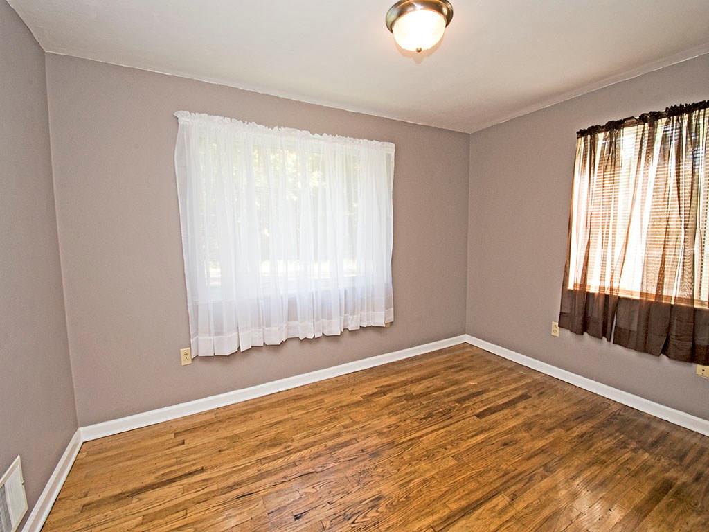 39 McMichael Road Carnegie, PA 15106 - Photo 11 of 17 Gallery Image 11