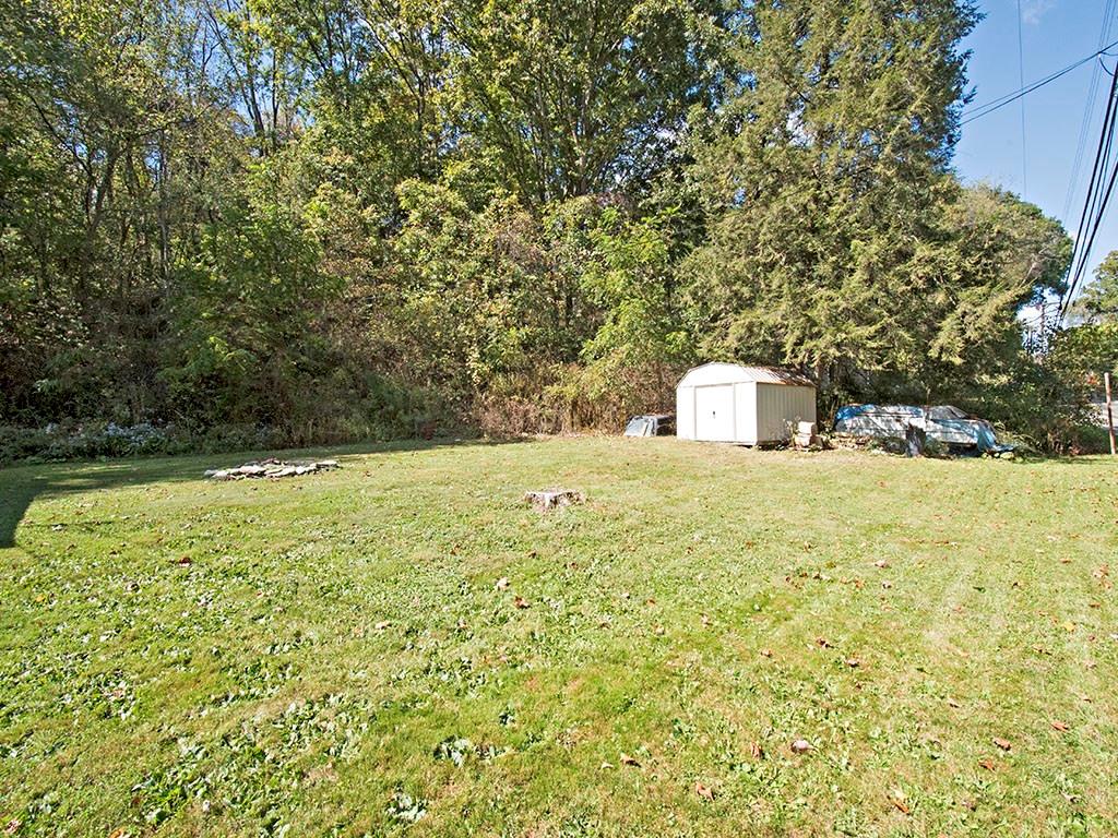 39 McMichael Road Carnegie, PA 15106 - Photo 14 of 17 Gallery Image 14