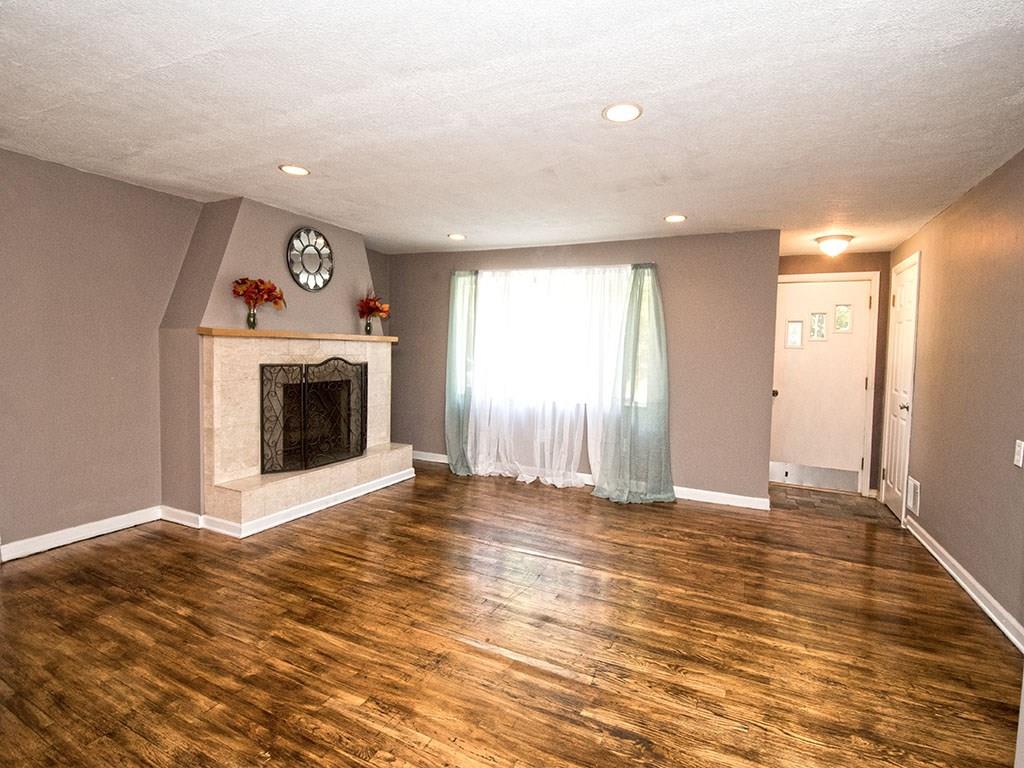 39 McMichael Road Carnegie, PA 15106 - Photo 6 of 17 Gallery Image 6