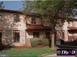13061 Townsend Road, Unit J9 Philadelphia, PA 19154 - Photo 1 of 1 Gallery Image 1