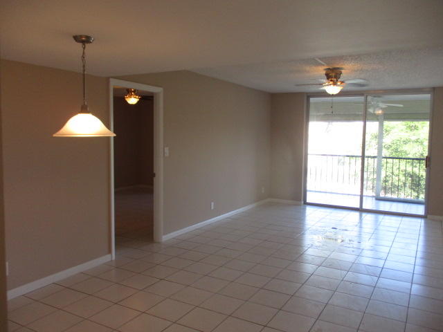 6500 Northwest 2nd Avenue, Unit 312 Boca Raton, FL 33487 - Photo 2 of 21 IMG_3548
