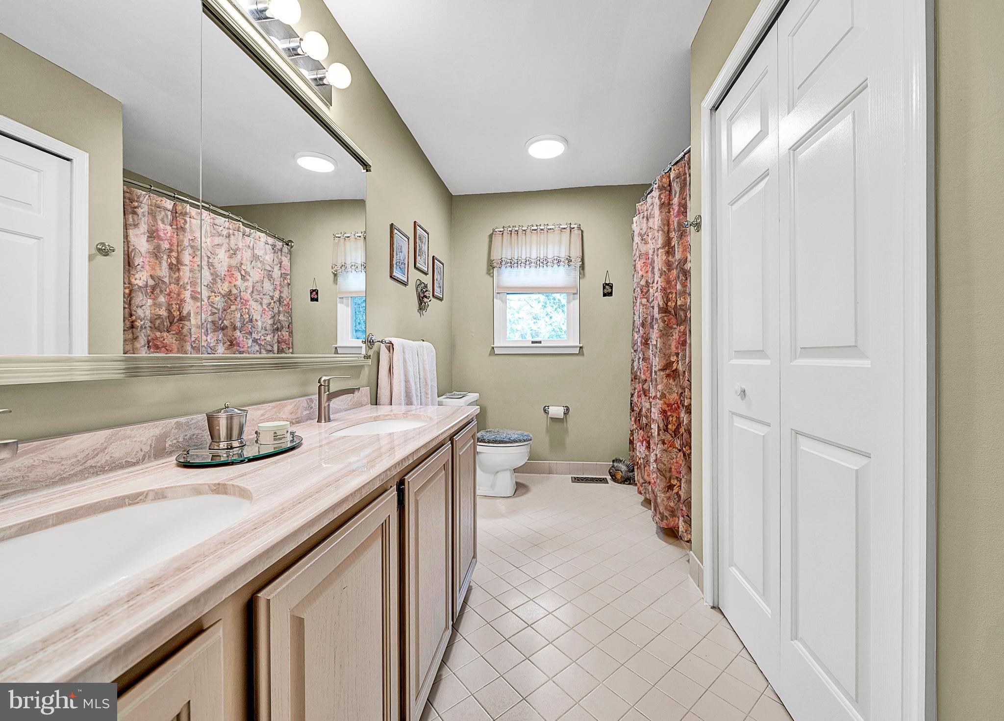 2008 Line Lexington Road Hatfield, PA 19440 - Photo 27 of 34 Gallery Image 27
